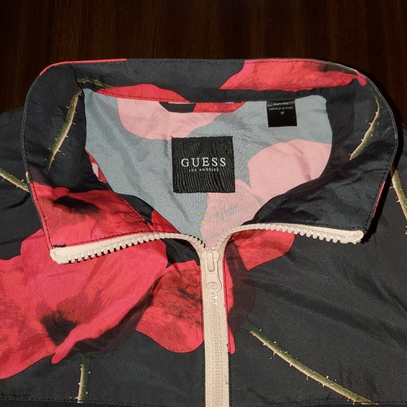 GUESS Jacket Medium - Picture 3 of 3